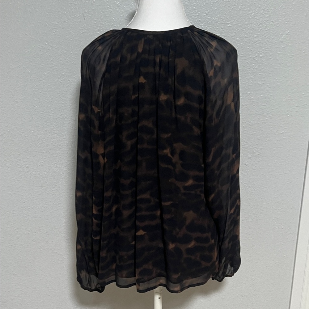 Rails Leopard Print Blouse – Size Large - Picture 5 of 9